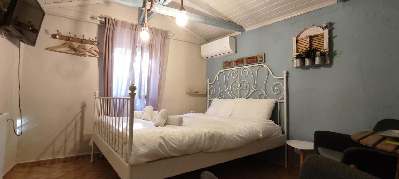 فيلا Rina'S House كالامباكا المظهر الخارجي الصورة