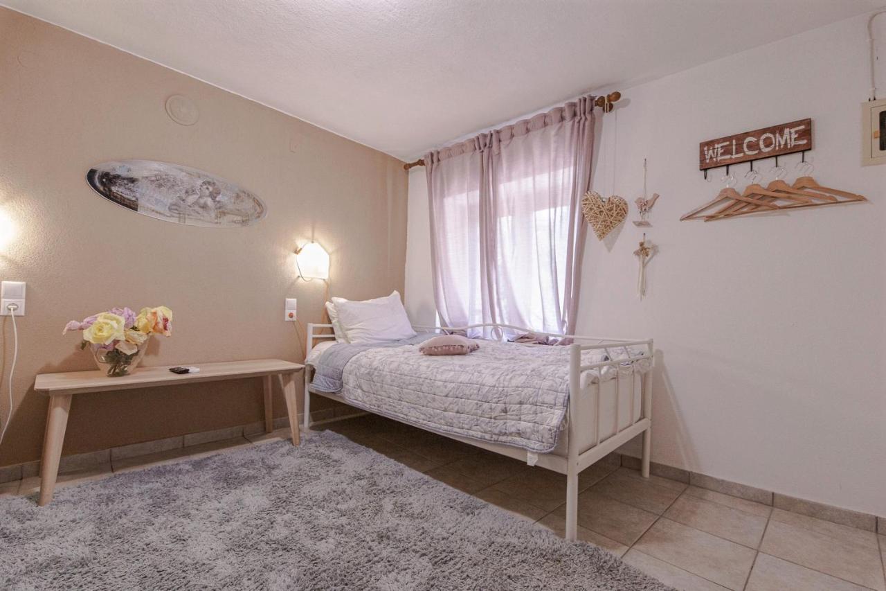 فيلا Rina'S House كالامباكا المظهر الخارجي الصورة