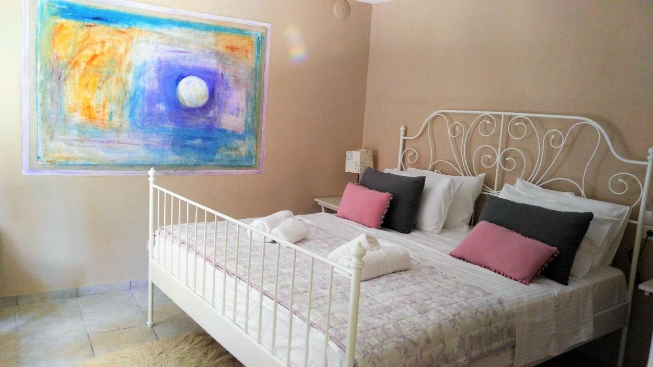 فيلا Rina'S House كالامباكا المظهر الخارجي الصورة
